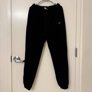ALO Yoga Accolade Sweatpant Black Size M